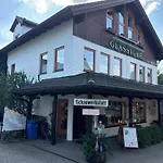 Visit -glasstube Apartman *