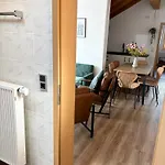 Apartman Visit -glasstube