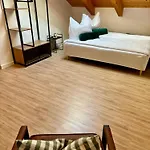 Apartman Visit -glasstube *