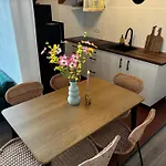 Visit -glasstube Apartman *