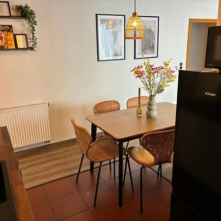 Visit -glasstube 奥伯霍夫