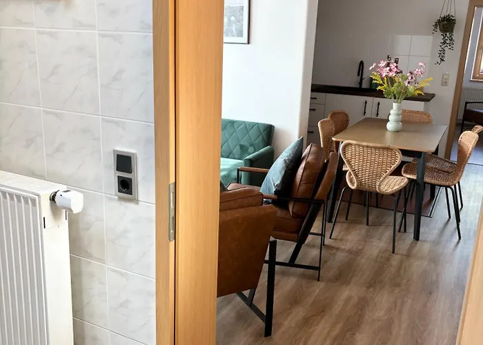 アパート Visit -glasstube