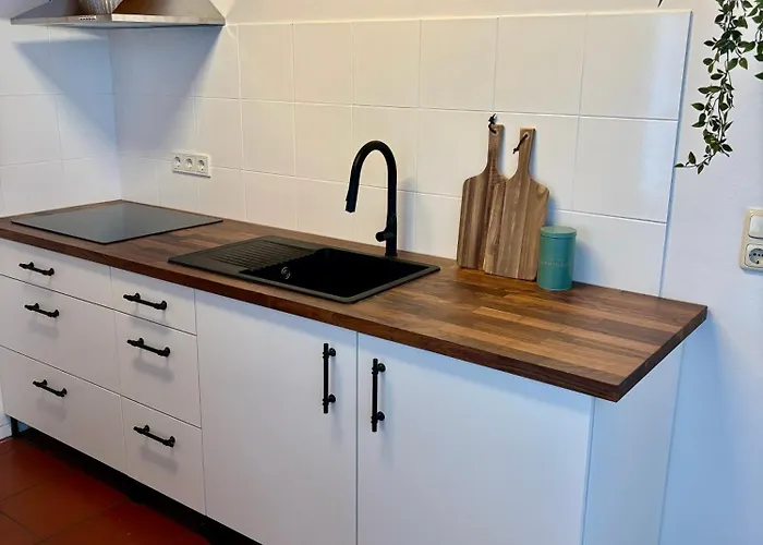 アパート Visit -glasstube *